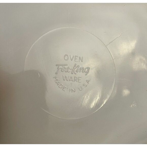 Fire King Anchor Hocking Milk Glass Relish Tray Divided Dish w Gilded Trim VTG - Picture 4 of 4